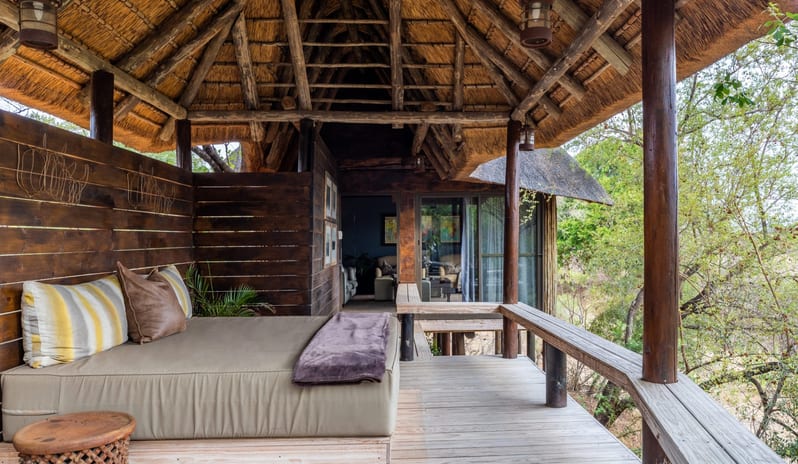 WATERHOLE SUITE DECK